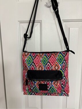 Go Sac Multicolor Diamond Pattern Crossbody Bag with Black Trim & adjustable stp